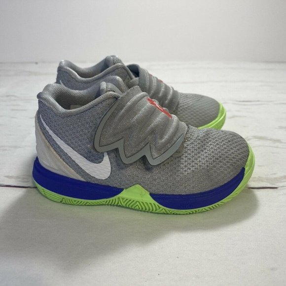 Nike Kyrie 5 Sneaker Shoe Toddler Boy Size 5C Gray Green Blue Red Aq2459-099 - Picture 3 of 9